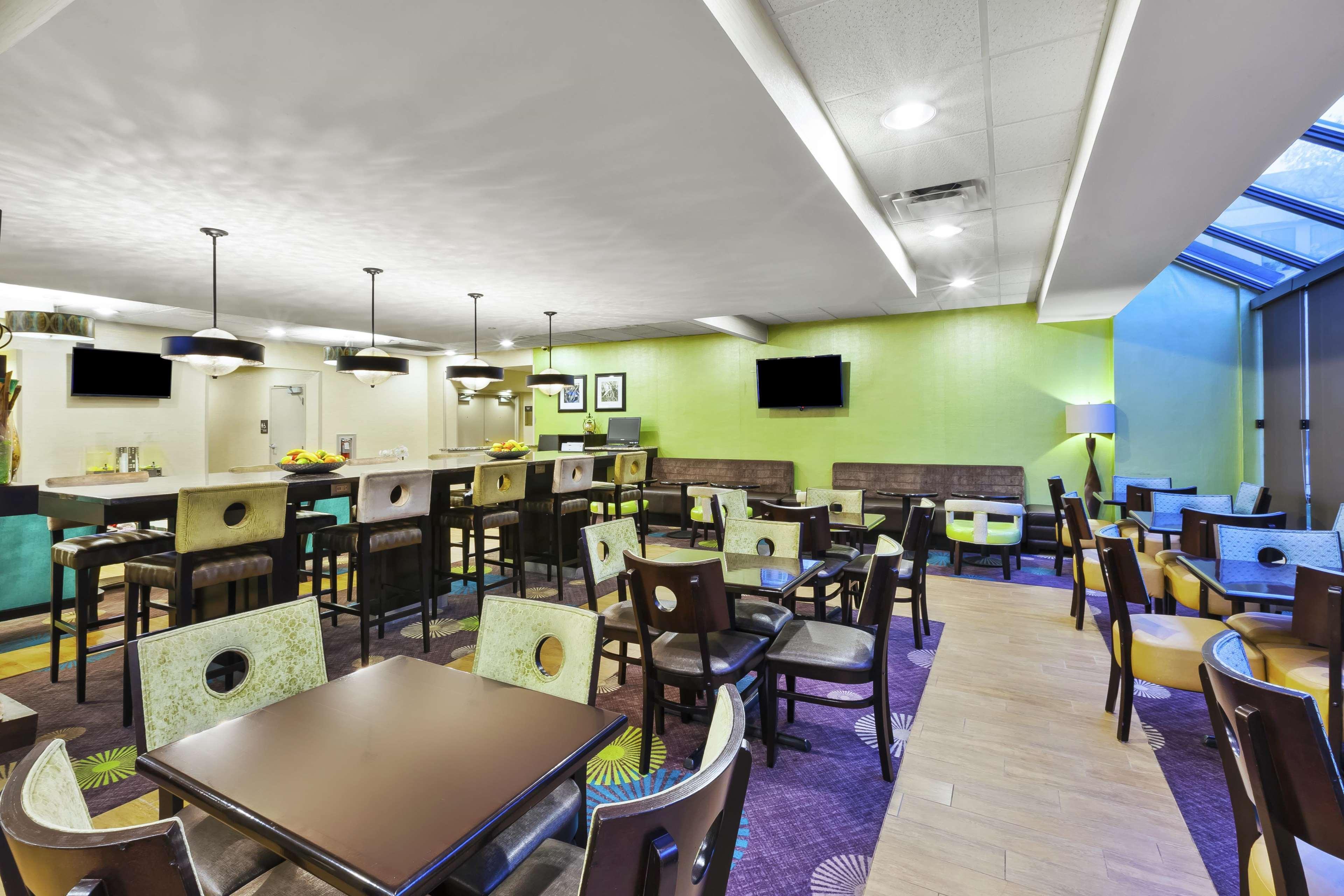Hampton Inn Clinton Εξωτερικό φωτογραφία